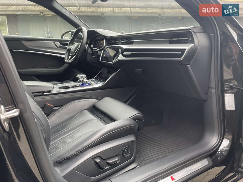 Седан Audi A6 2018 в Киеве