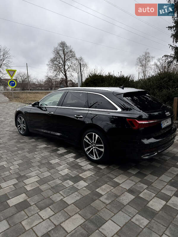 Универсал Audi A6 2019 в Староконстантинове