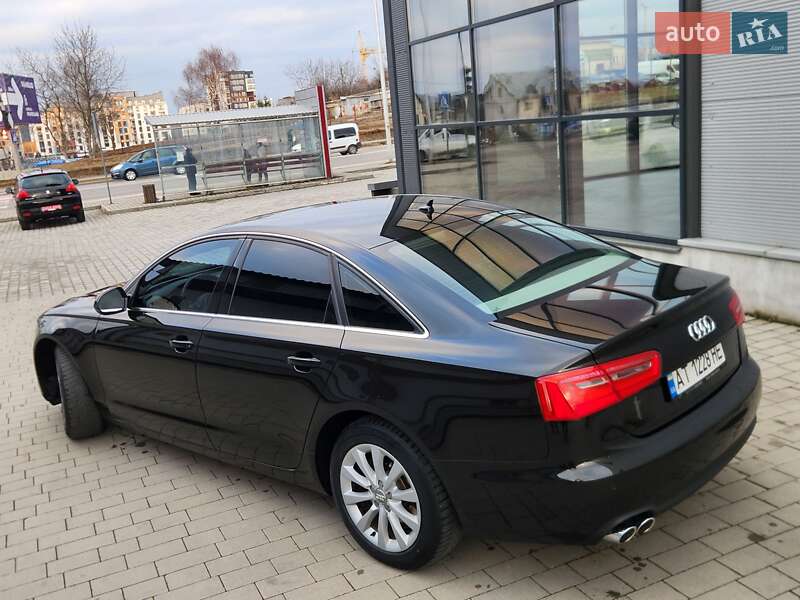 Седан Audi A6 2012 в Ивано-Франковске