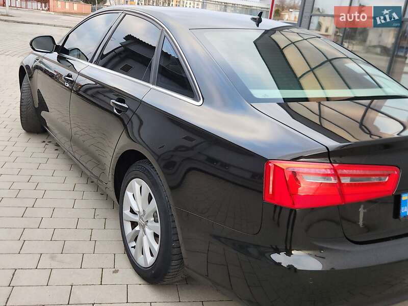 Седан Audi A6 2012 в Ивано-Франковске