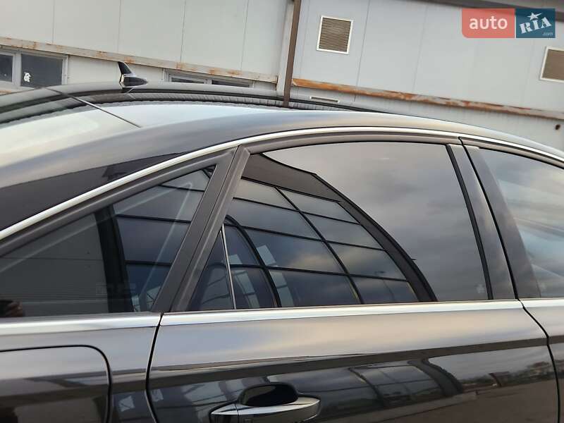 Седан Audi A6 2012 в Ивано-Франковске
