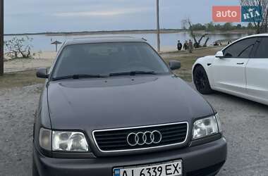 Седан Audi A6 1995 в Обухові