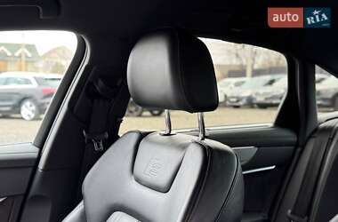 Седан Audi A6 2018 в 
