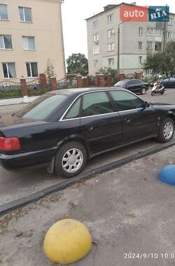 Седан Audi A6 1995 в 