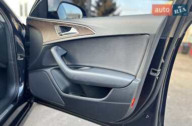 Седан Audi A6 2015 в 