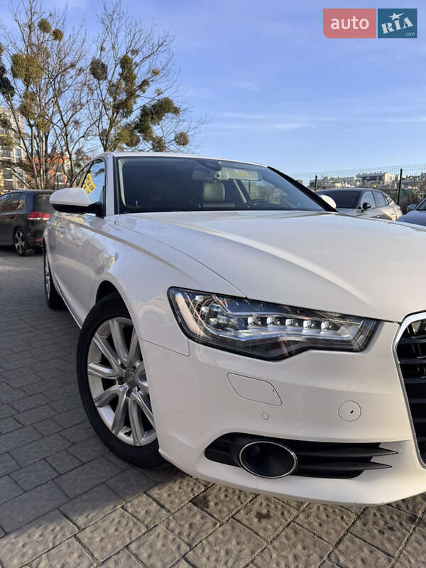 Седан Audi A6 2014 в Львове
