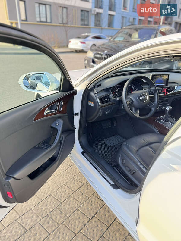 Седан Audi A6 2014 в Львове