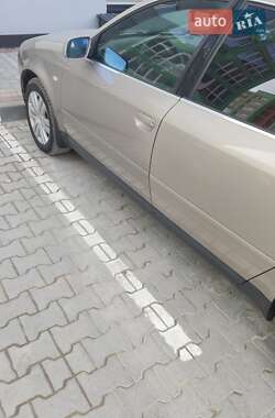 Седан Audi A6 2000 в 