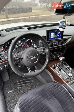 Седан Audi A6 2013 в 