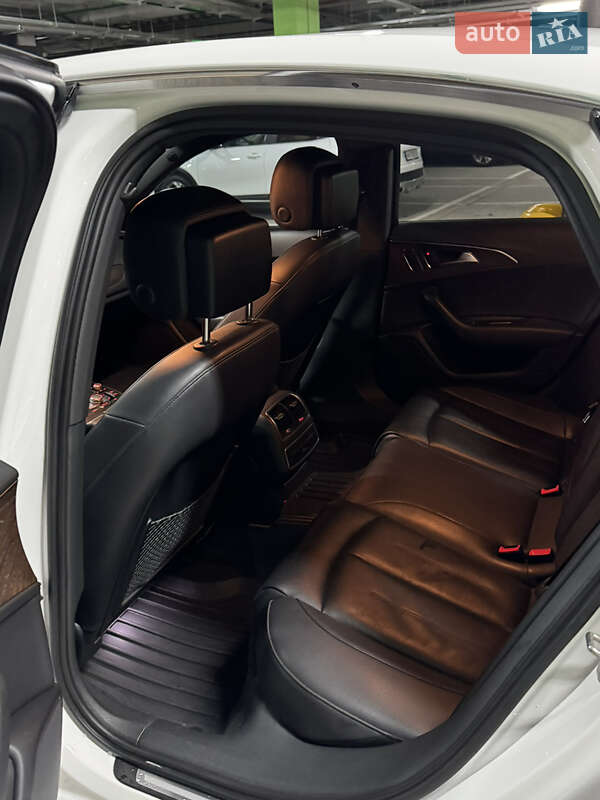 Седан Audi A6 2016 в Киеве