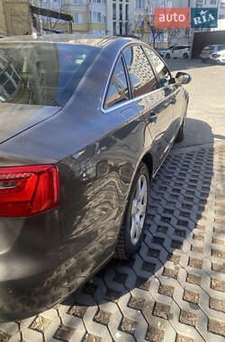 Седан Audi A6 2012 в 