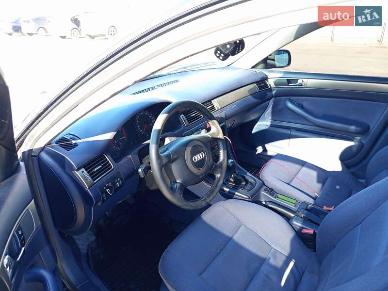 Седан Audi A6 1998 в Киеве