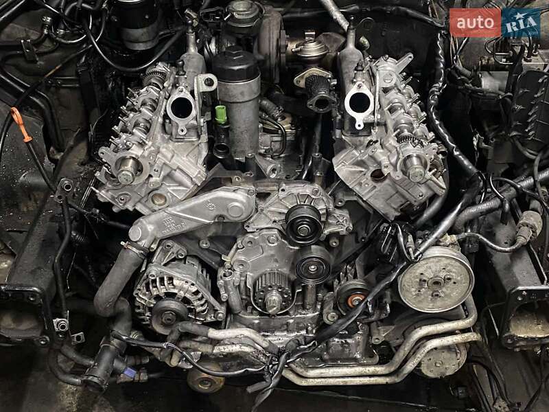 Универсал Audi A6 2001 в Киеве