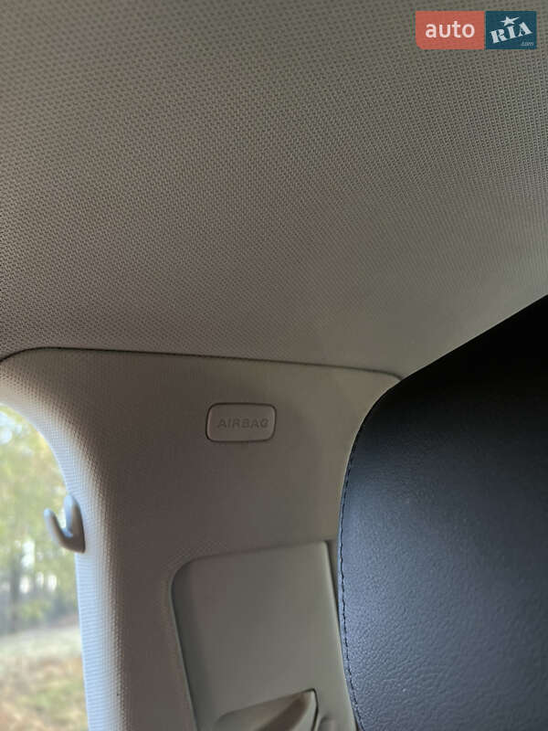 Седан Audi A6 2008 в Пулинах