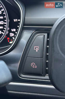 Седан Audi A6 2016 в 