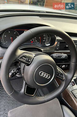 Универсал Audi A6 2012 в 