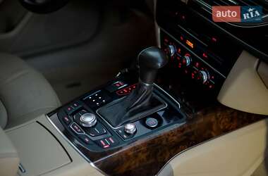 Седан Audi A6 2012 в 