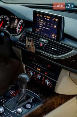 Седан Audi A6 2012 в 