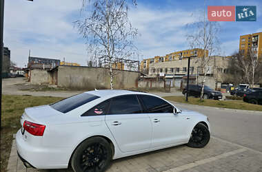 Седан Audi A6 2013 в 