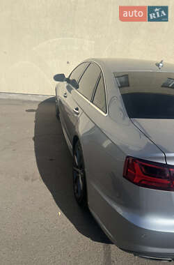 Седан Audi A6 2018 в 