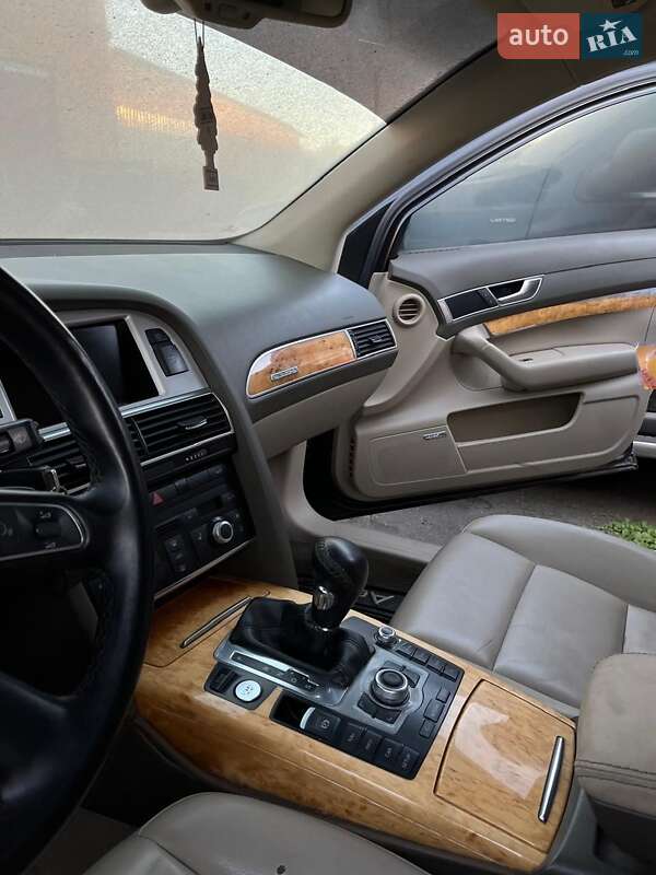 Седан Audi A6 2009 в Гайсину