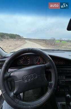 Универсал Audi A6 1996 в 