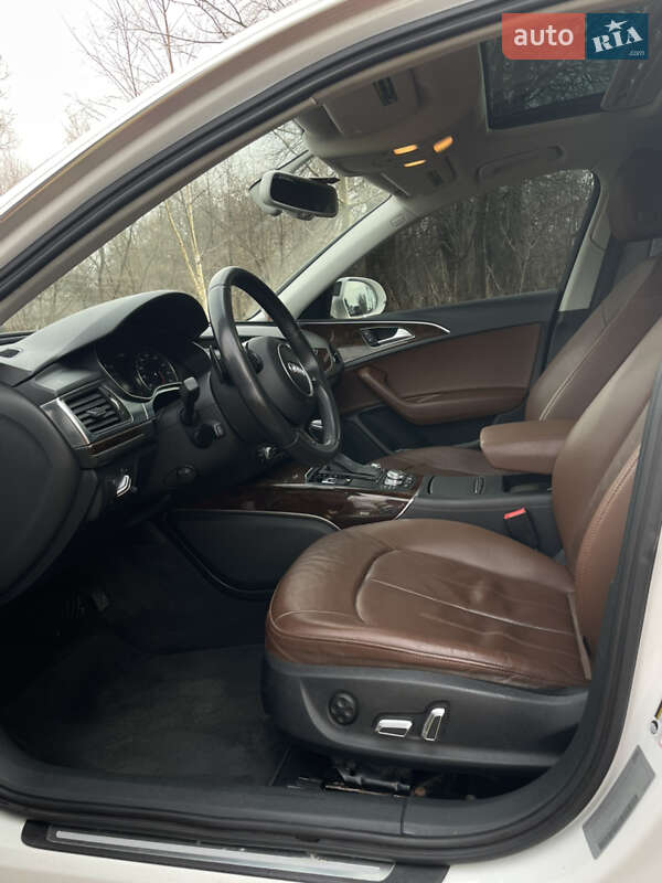 Седан Audi A6 2015 в Дрогобичі