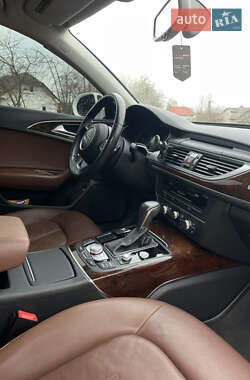 Седан Audi A6 2015 в 