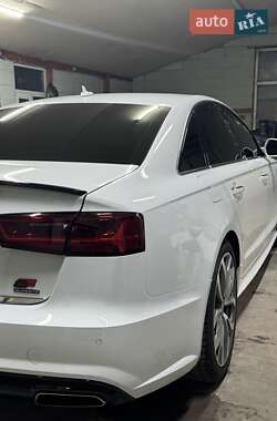 Седан Audi A6 2016 в 