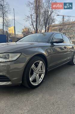 Седан Audi A6 2013 в 