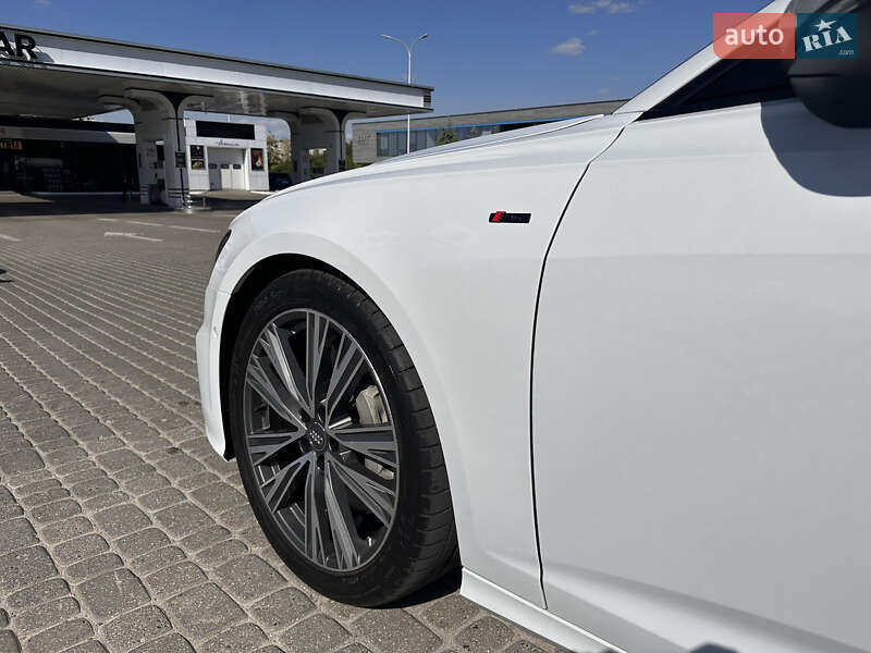Седан Audi A6 2019 в Львове