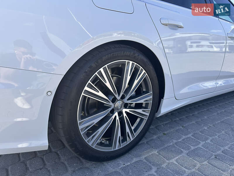 Седан Audi A6 2019 в Львове