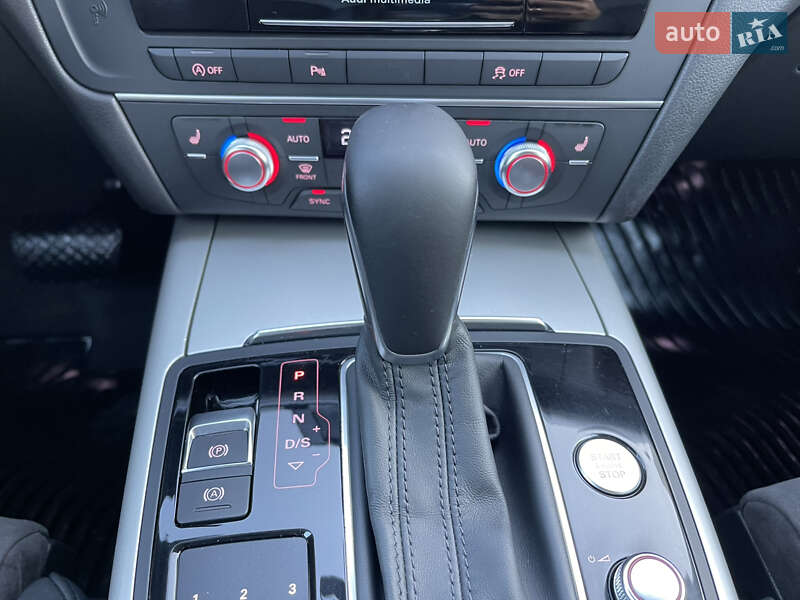 Седан Audi A6 2015 в Стрые
