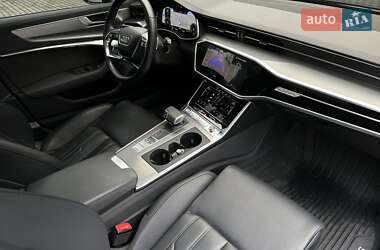 Седан Audi A6 2019 в 