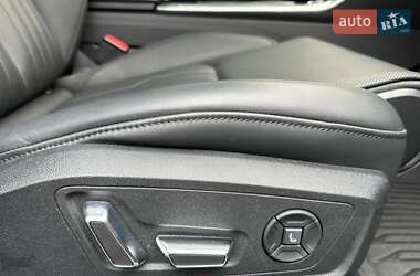 Седан Audi A6 2019 в 