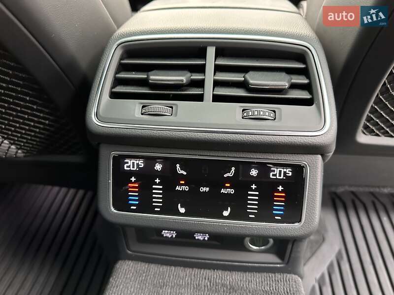 Седан Audi A6 2019 в Виннице