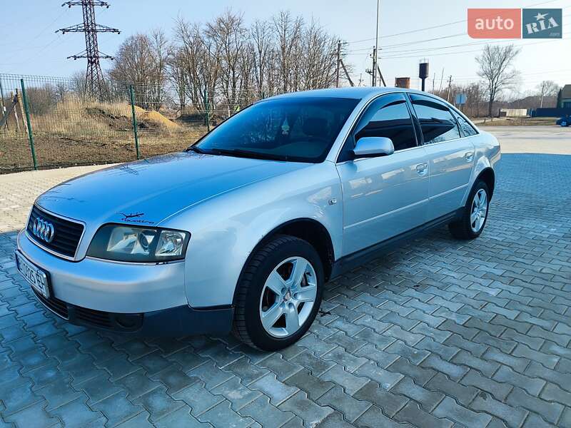 Седан Audi A6 2002 в 
