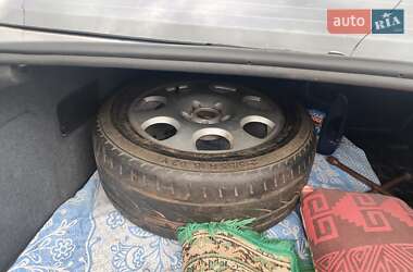 Седан Audi A6 2002 в 