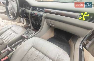 Седан Audi A6 2002 в 