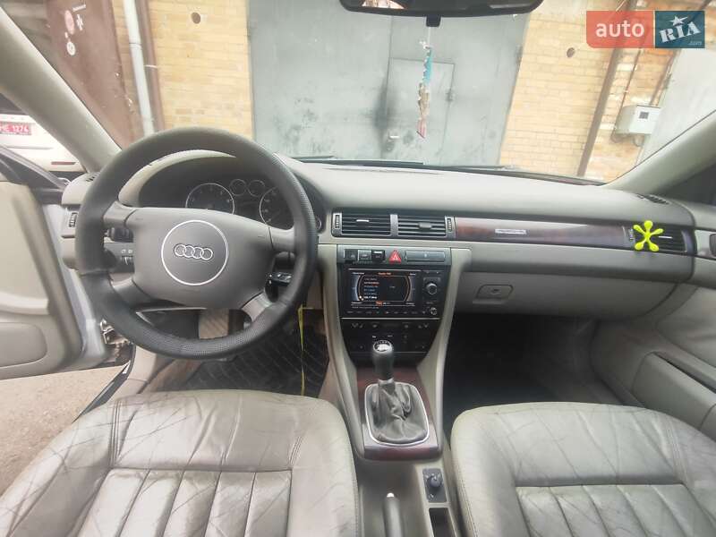 Седан Audi A6 2002 в Миргороді
