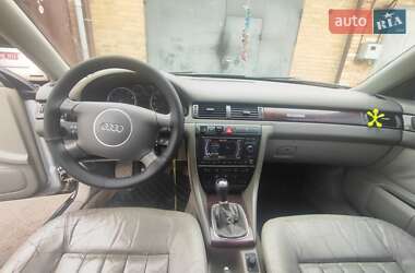 Седан Audi A6 2002 в 