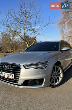 Универсал Audi A6 2015 в 