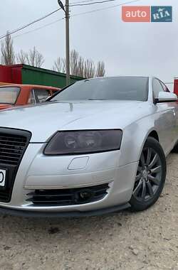 Седан Audi A6 2004 в 