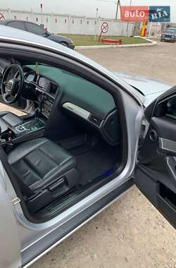 Седан Audi A6 2004 в 