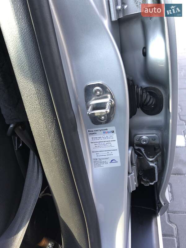 Седан Audi A6 2006 в Киеве