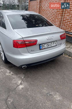 Седан Audi A6 2013 в 