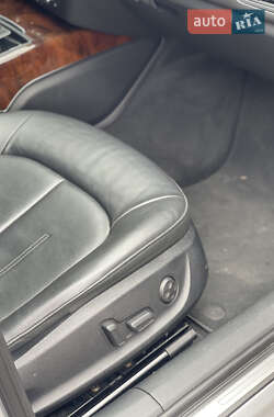 Седан Audi A6 2013 в 