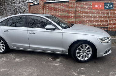 Седан Audi A6 2013 в 