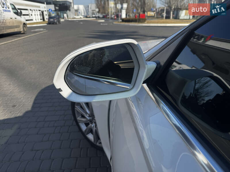 Седан Audi A6 2014 в Одесі