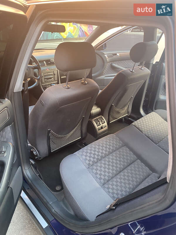 Универсал Audi A6 2001 в Киеве